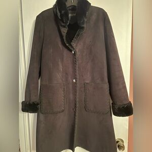 Vintage Dana Buchman Black Faux Suede Jacket with real  Fur Trim